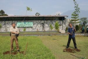 Penanaman Pohon Dalam Rangka HUT BNN RI Ke 21