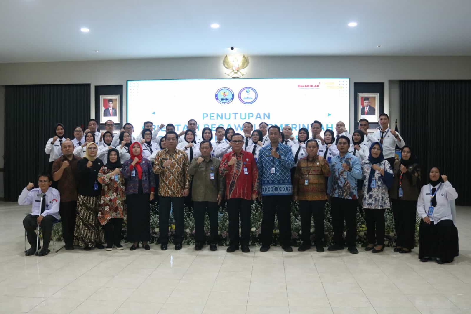 Orientasi PPPK BNN Gelombang II Tahun 2023 Resmi Ditutup Kepala Biro SDMAO Settama BNN Orientasi PPPK BNN Gelombang II Tahun 2023 Resmi Ditutup Kepala Biro SDMAO Settama BNN