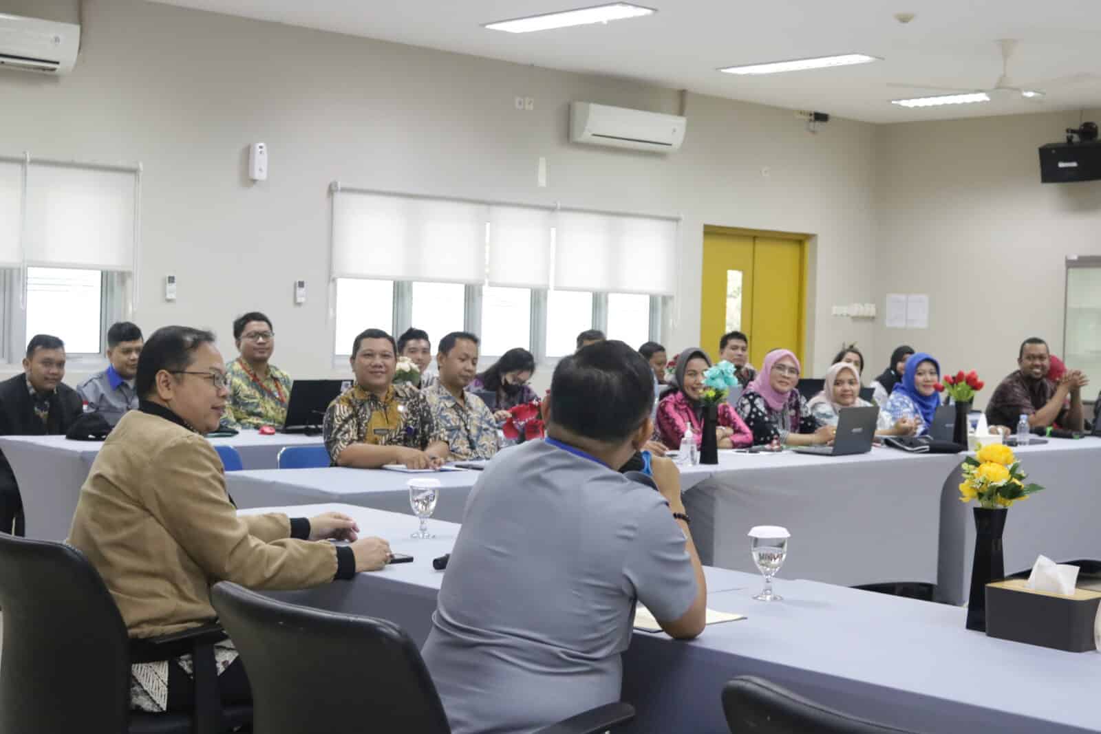Rapat Penyusunan Perka BNN tentang Manajemen Talenta Rapat Penyusunan Perka BNN tentang Manajemen Talenta
