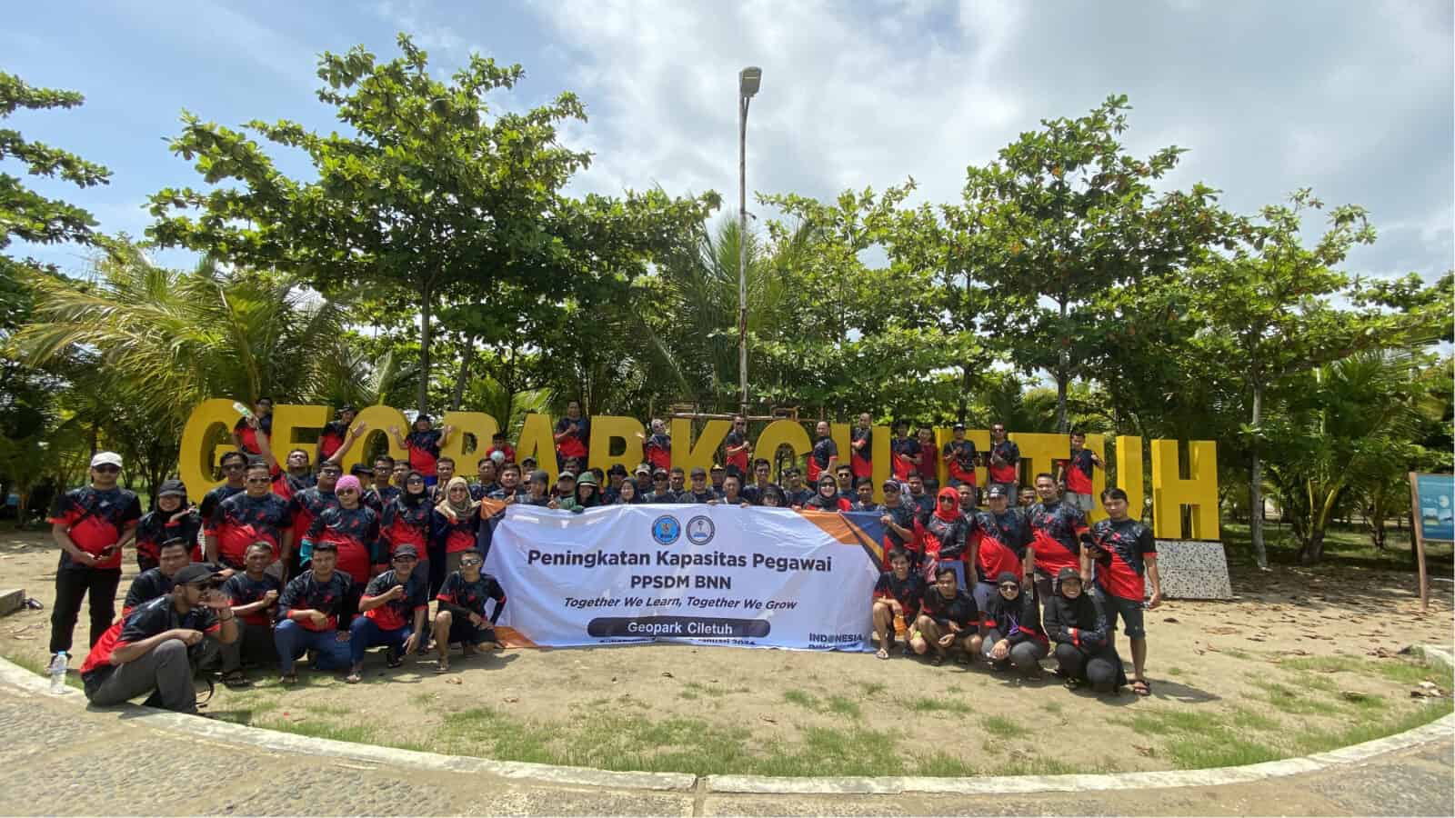 Peningkatan Kapasitas Pegawai PPSDM BNN Peningkatan Kapasitas Pegawai PPSDM BNN