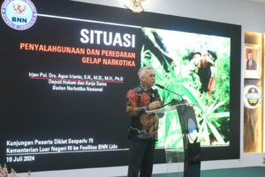 Kunjungan Sesparlu Kemenlu