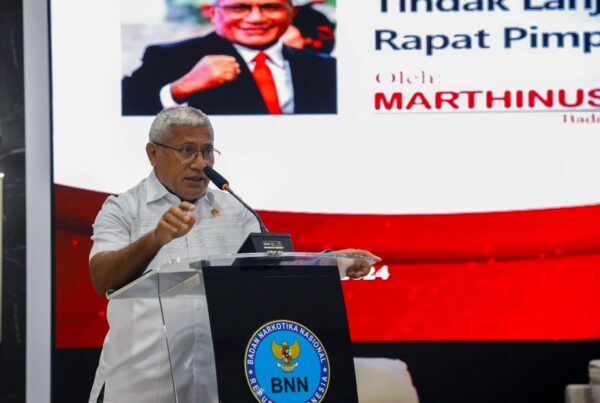 Rapat Terbatas Pimpinan BNN Rapat Terbatas Pimpinan BNN