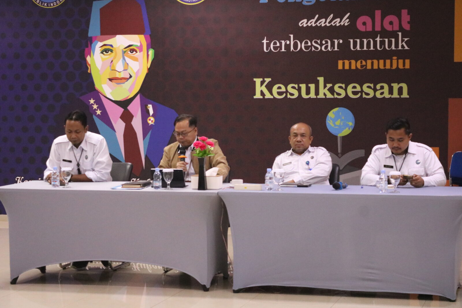 Dialog Kinerja ASN PPSDM BNN Dialog Kinerja ASN PPSDM BNN Dalam Rangka Penyusunan Sasaran Kinerja Pegawai 2025