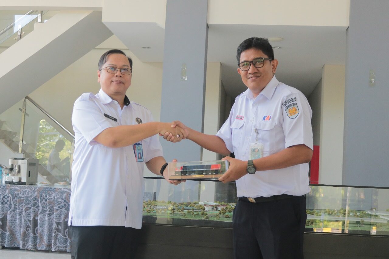 Kunjungan PT KAI ke PPSDM BNN: Perkuat Kerja Sama Pembinaan Pegawai Kunjungan Delegasi PT. KAI ke PPSDM BNN